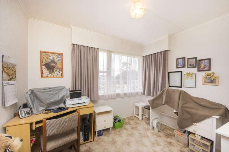 23 Aspiring Avenue Milson_6