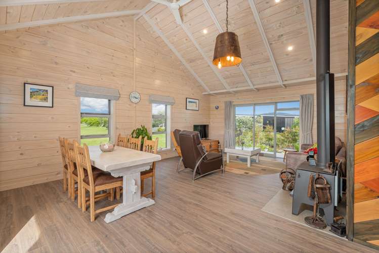 107 Benjamin Place Matarangi_5