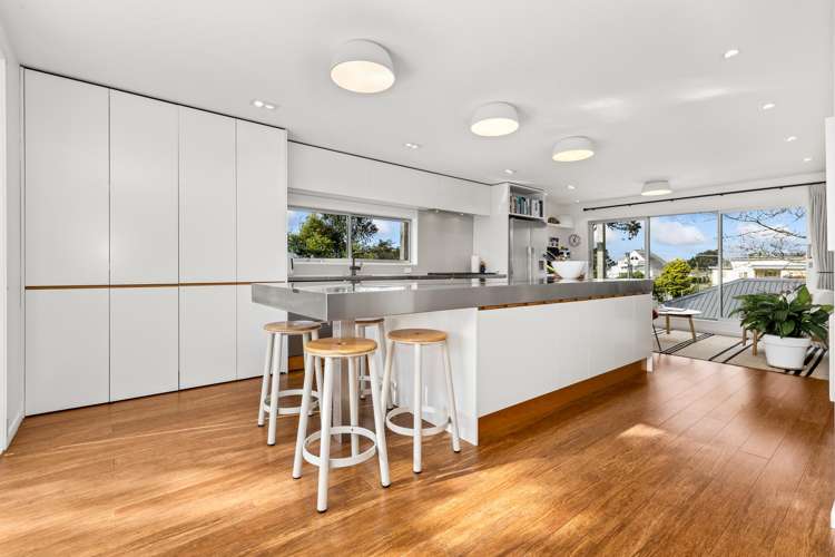 5 Wharemauku Road Raumati Beach_6