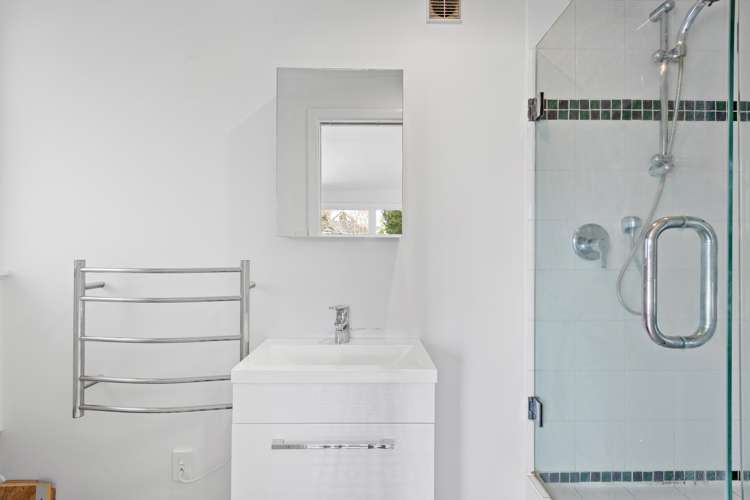 74 Inglis Street Seatoun_15