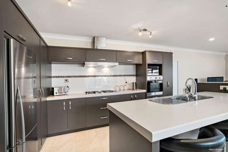 27 Stranraer Crescent Wattle Downs_7