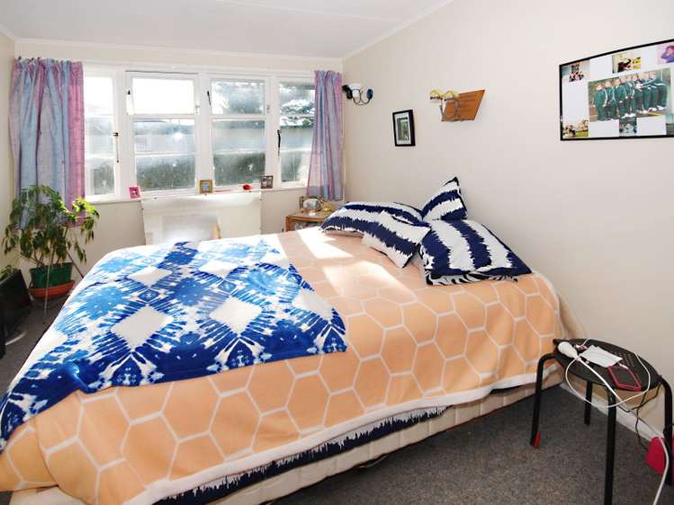 16 Kummer Crescent Masterton_7