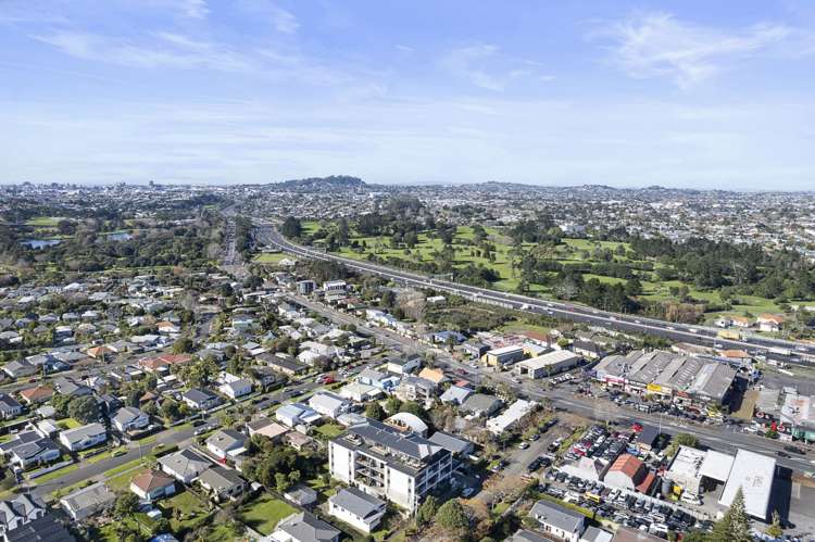 B02/9 Walmer Road Point Chevalier_13