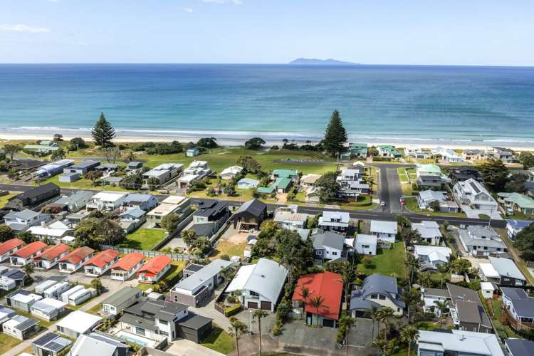 12 Palm Grove Waihi Beach_46