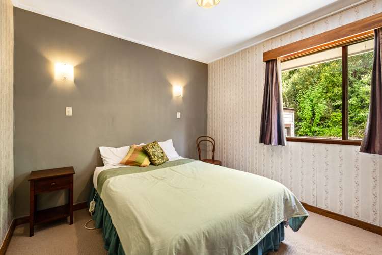 41 Village Loop Road Waipori Falls_12