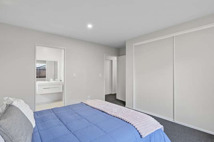 6 Eaton Place Lincoln_11