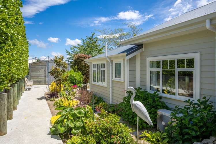 7 Kelly Way Richmond_28