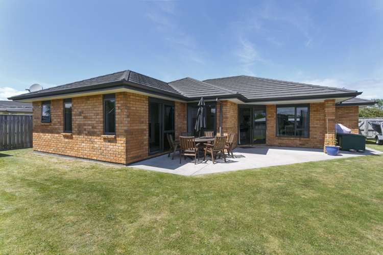 8 Brompton Close Richmond Heights_4