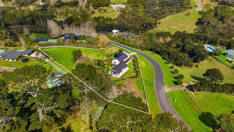 8 Collings Drive Lucas Heights_19