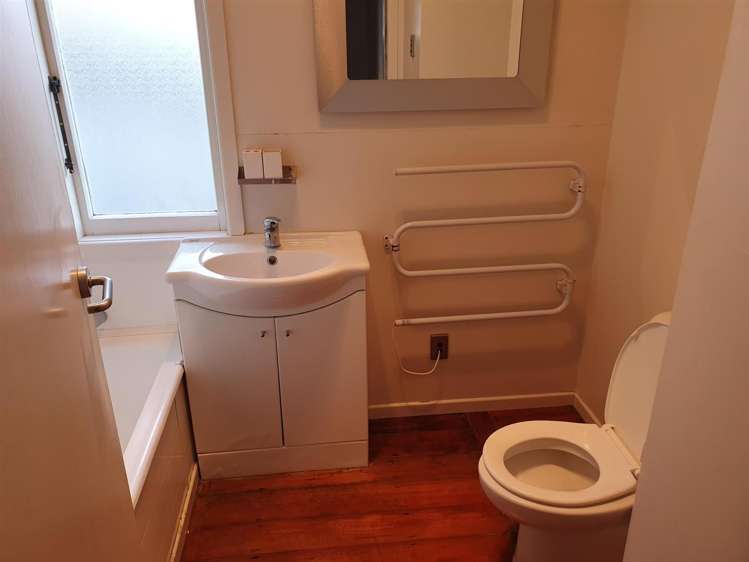 98 Fulford Street New Plymouth Central_19