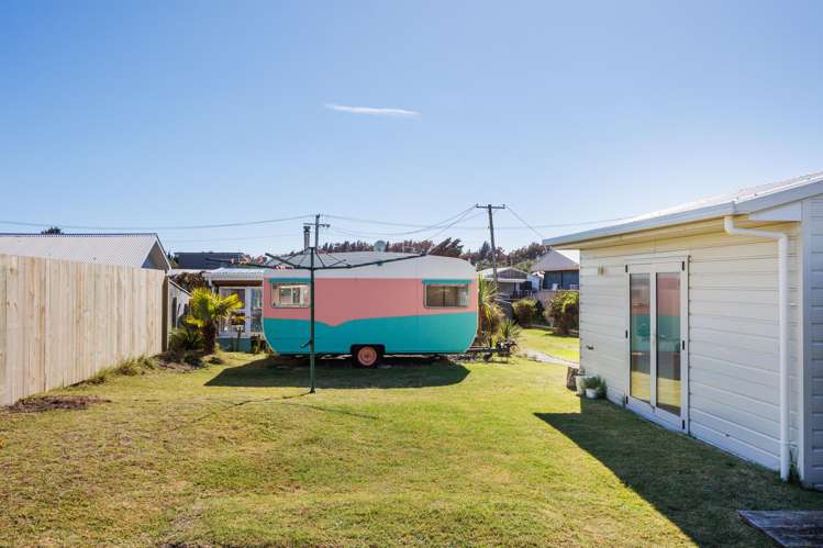 16 Chrystall Street Foxton Beach_25