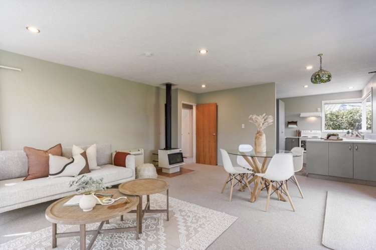 11 Stopforth Street Woodend_6