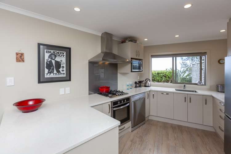 63 Rosetta Road Raumati South_19