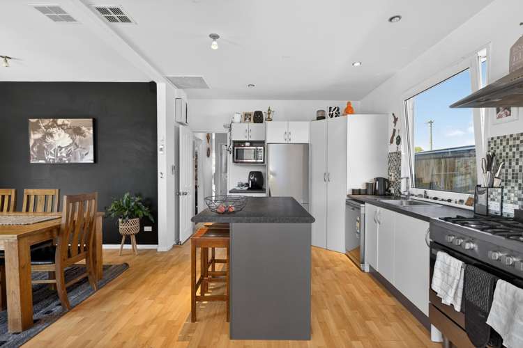 319 Estuary Road South New Brighton_6