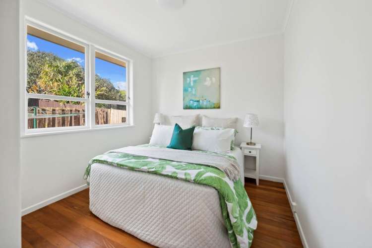 3 Marie Crescent Te Atatu South_16