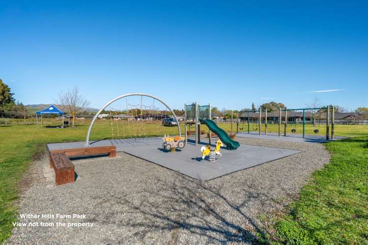 8 Rifle Range Place Witherlea_27