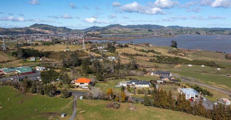 171 Hetherington Road Huntly_43