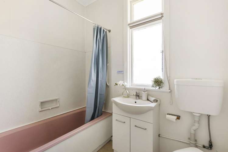 100 Yule Street Lyall Bay_11