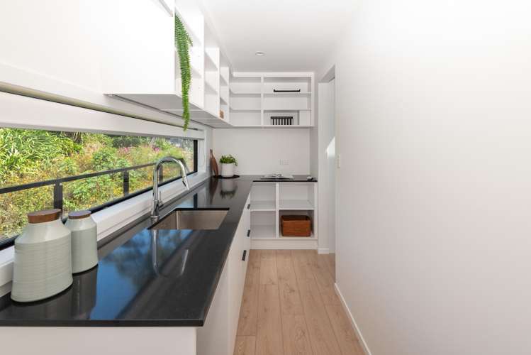 1 Rangitoto View Road Cockle Bay_11