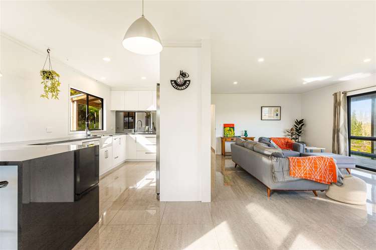 2708 Kaipara Coast Highway Glorit_10