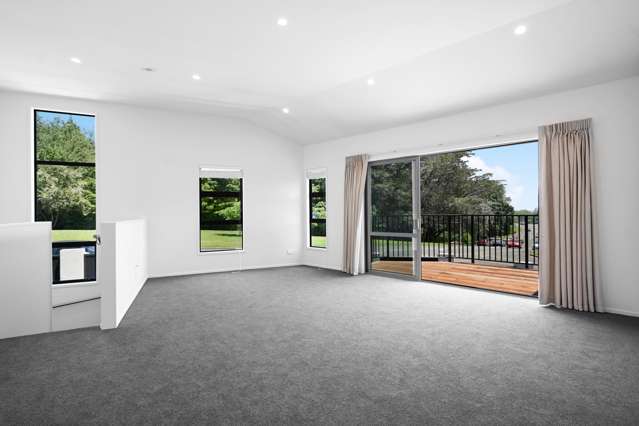 1/6 Ruakiwi Road Hamilton Lake_3