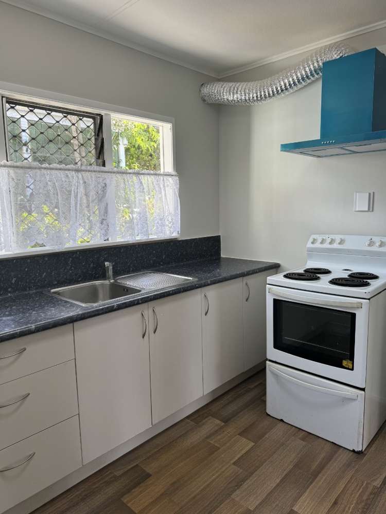 1/15 Mcleod Road Henderson_3