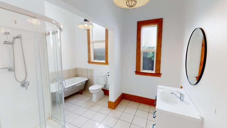 11 Hereford Street West End_10