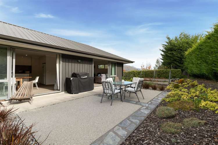 6 Cotswold Court Lower Shotover_16