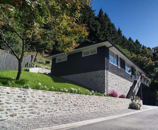 Luxury Living in the Heart of Queenstown