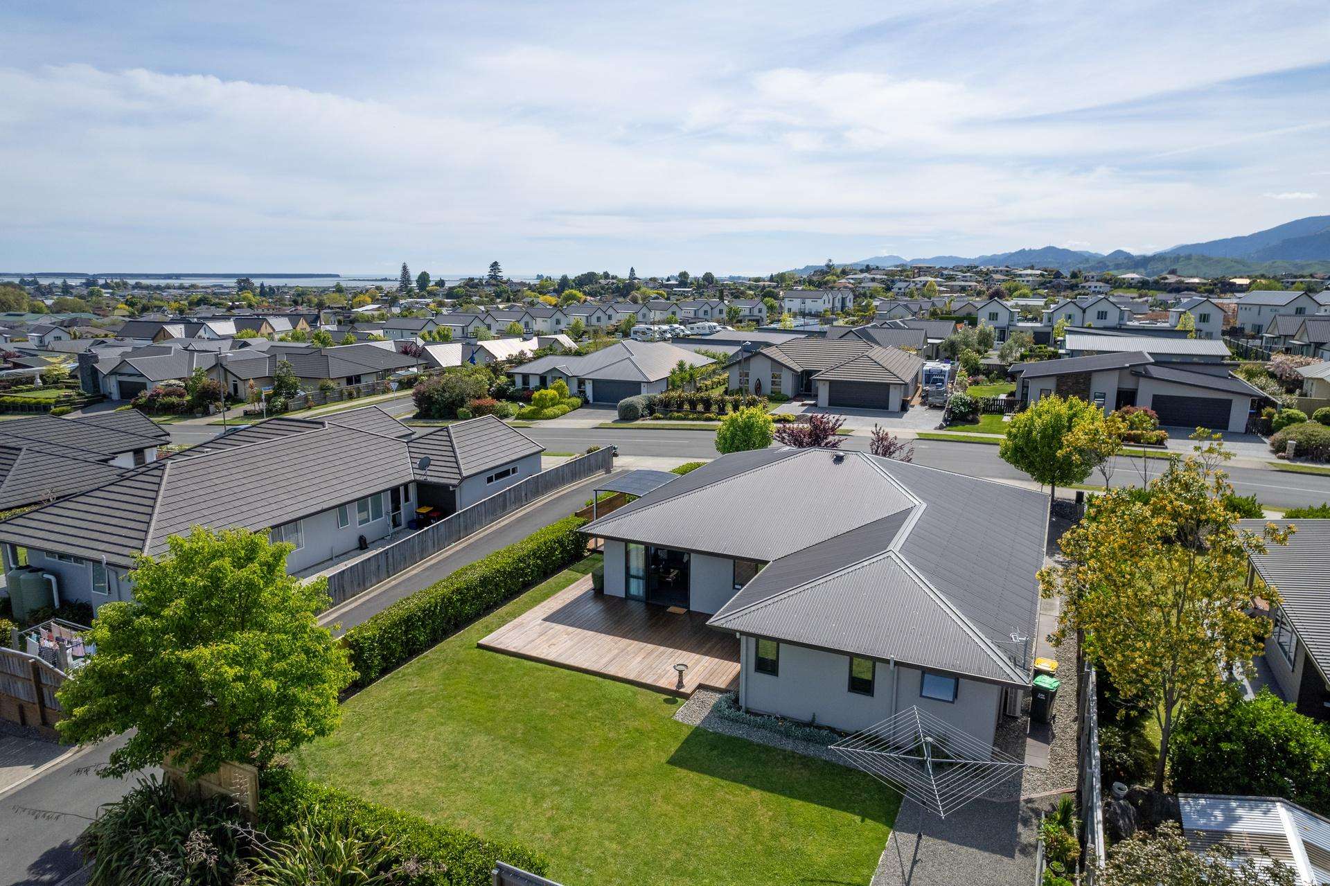 54 Fairose Drive Richmond_0