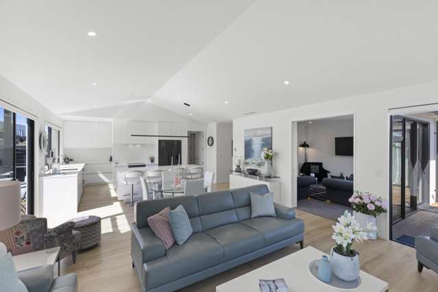 52 Manakura Street Russley_3