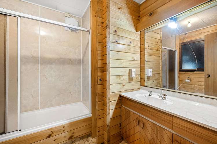 28 & 30 Trelissick Loop Castle Hill_17