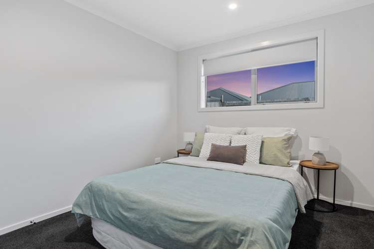 10 Kahuparere Crescent Pyes Pa_15