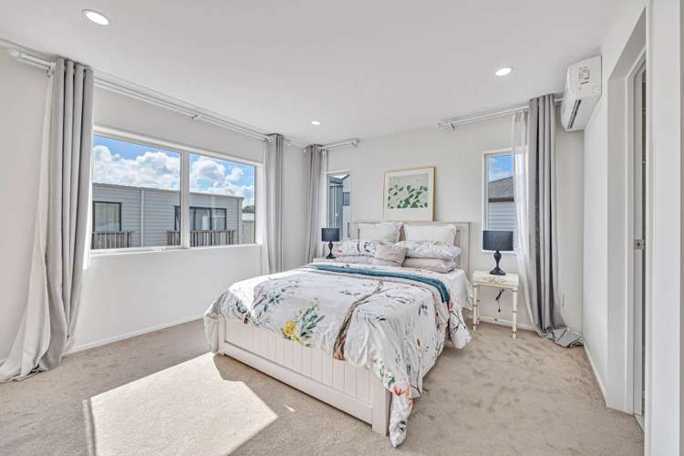 19 Woodford Avenue Henderson_19