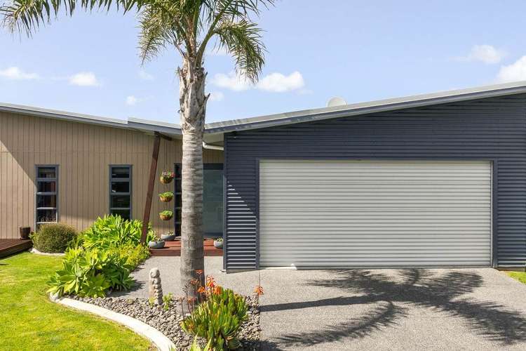 7 Surfers Avenue Waihi Beach_26