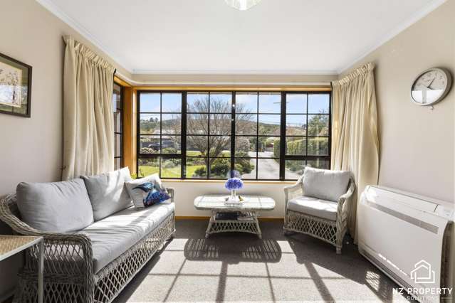 55 Holyhead Street Outram_2