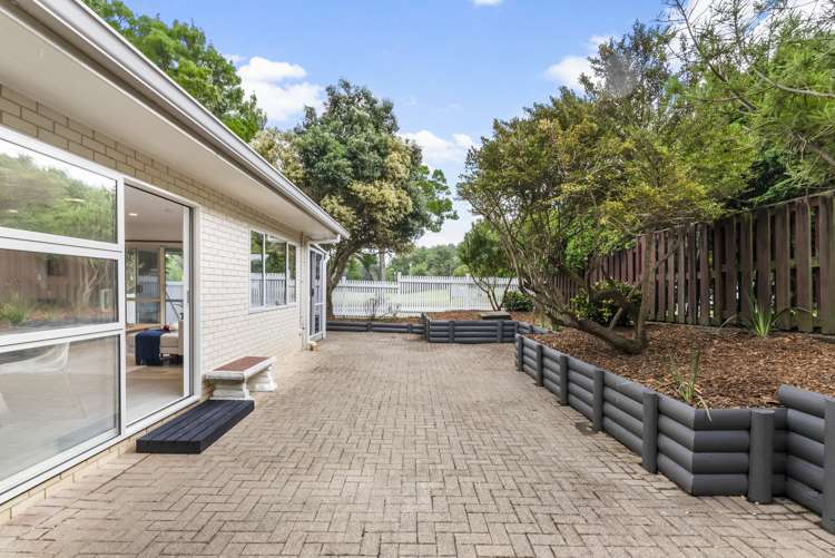 2 Ashdown Place Pahurehure_13