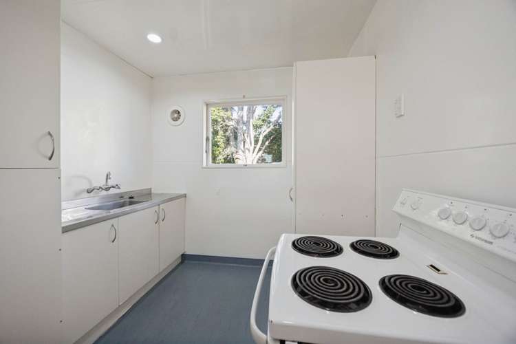12/145 Bassett Road Remuera_5