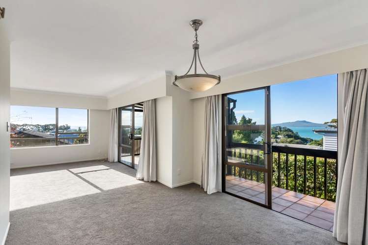 43A and 43B Eastcliffe Road Castor Bay_11
