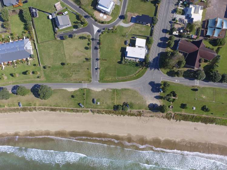 2 Flame Tree Lane Taipa_3