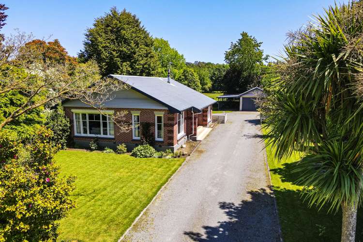 63 Main North Road Geraldine_19