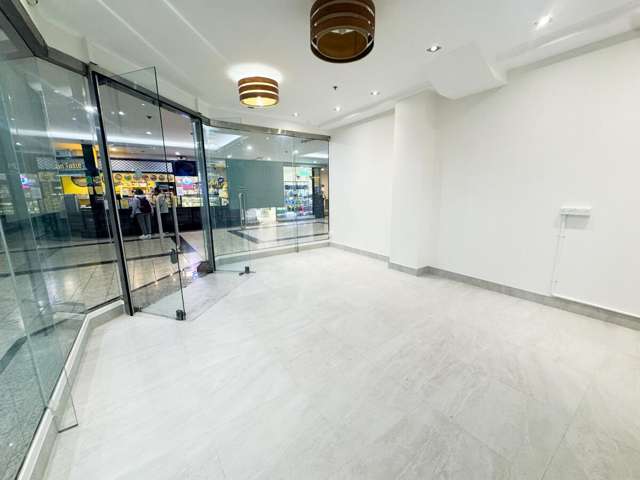 Shop 9 | 239  Queen Street City Centre_2