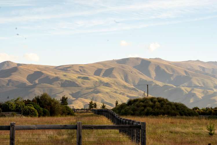 6 Cameron Place Twizel_9