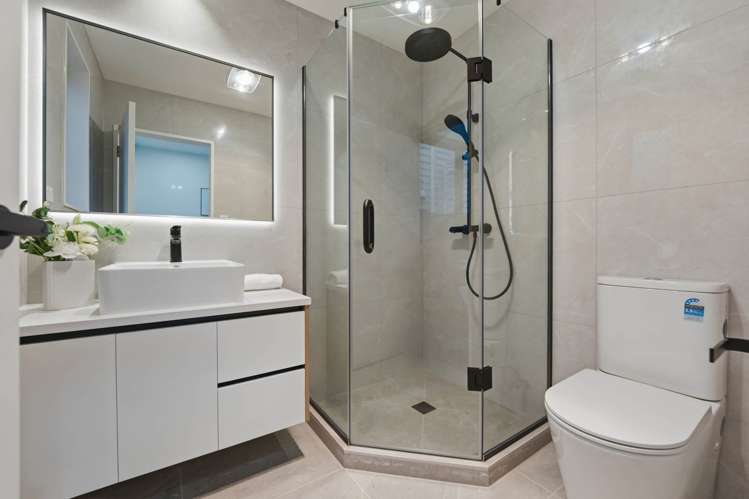 7 Catalina Avenue Rosehill_36