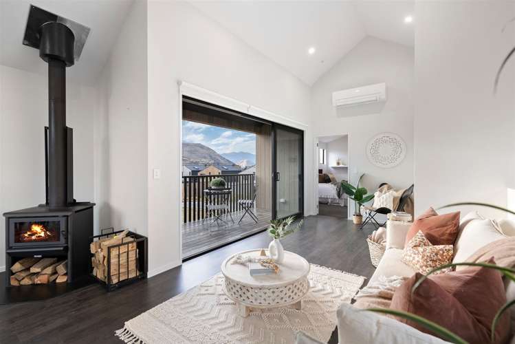 21 Soudley Court Jacks Point_1