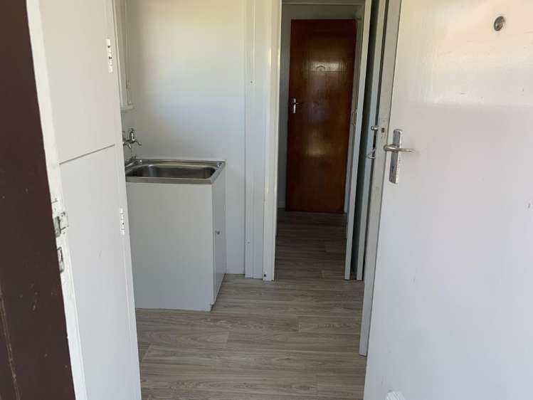 44 Croucher Street Richmond_12