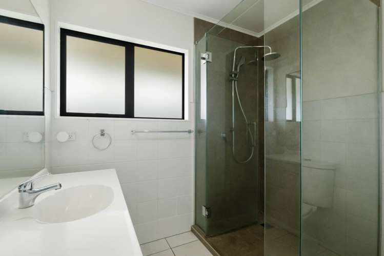 21 Didsbury Drive Waihi Beach_13