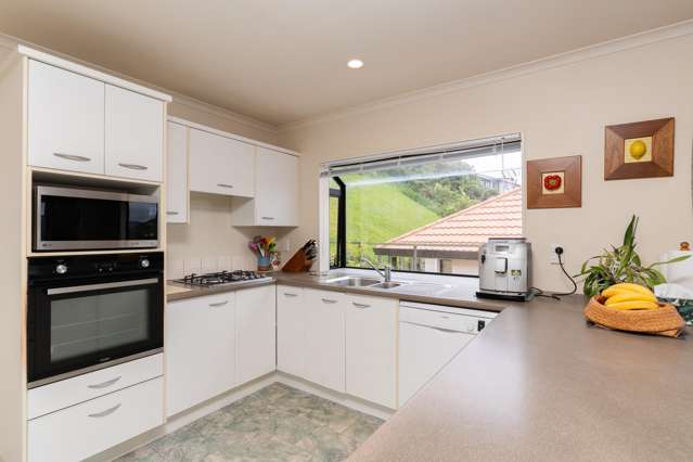 17 Corsham Grove Churton Park_4