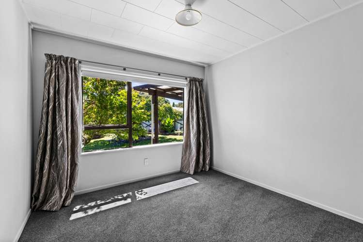 40 Allens Lane Clive_18