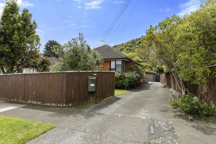 13 Wilkie Crescent Naenae_25